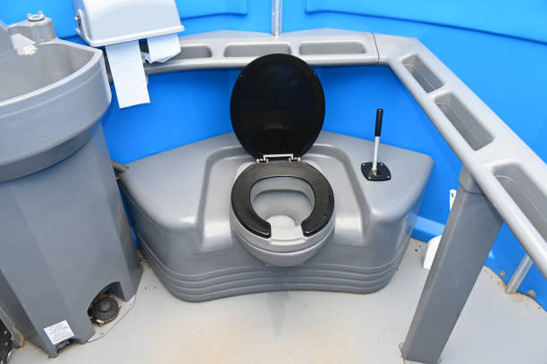 Best Portable toilet rental cost  in Amboy, IL